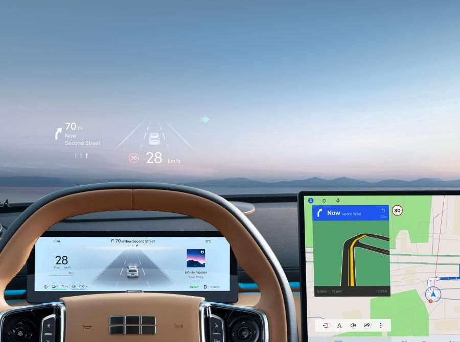 Geely EX5 EM-i Triple screen linkage new.jpg